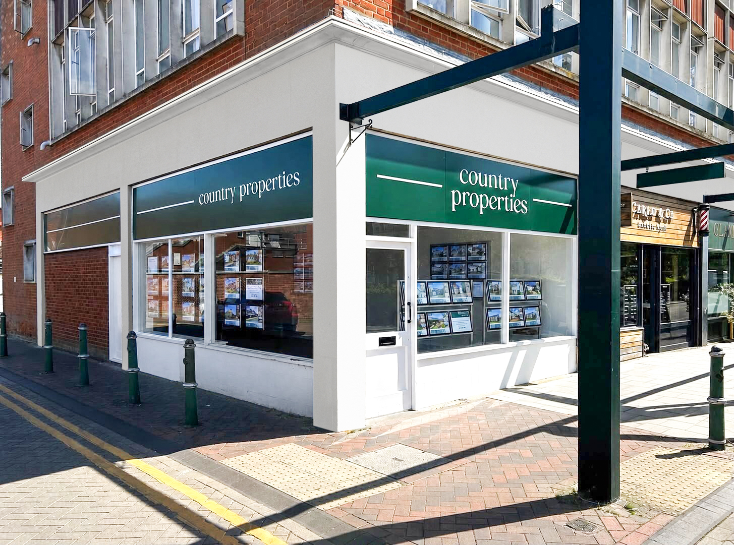 Exterior view of Letchworth Garden City estate agent