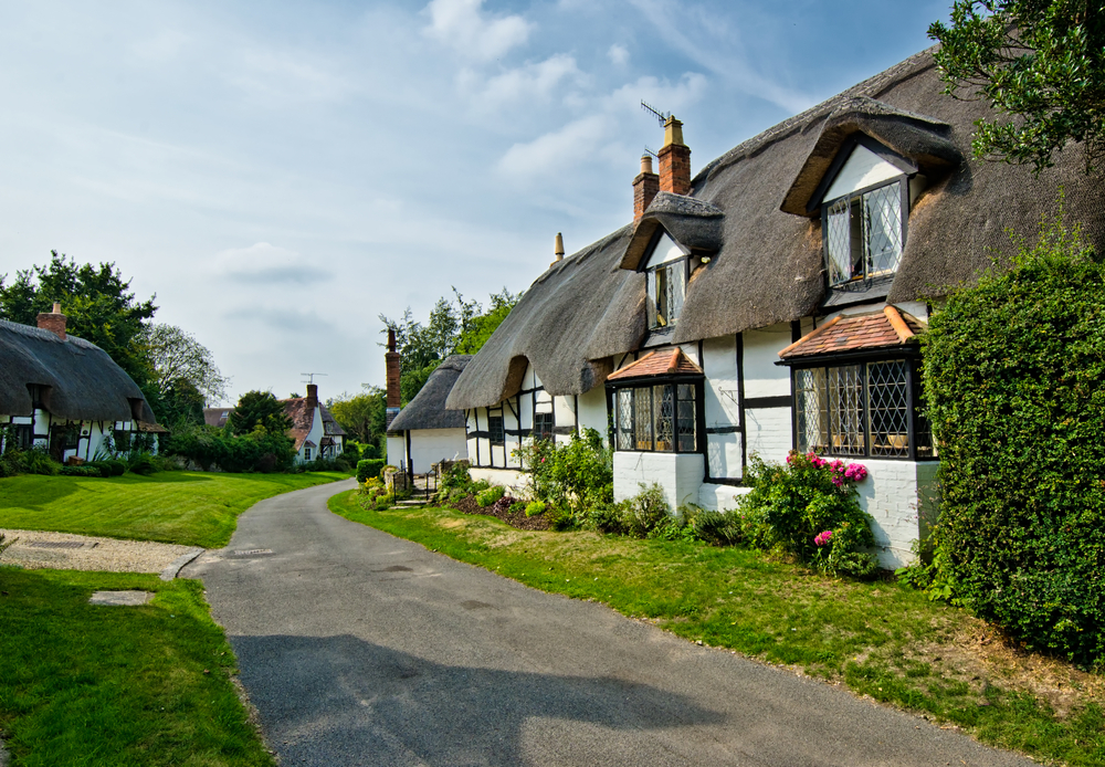 thatched cottage