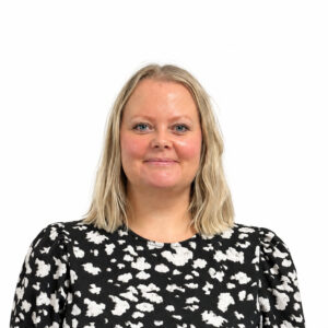 Jo Parker, viewing assistant of Country Properties Estate Agents in Stotfold